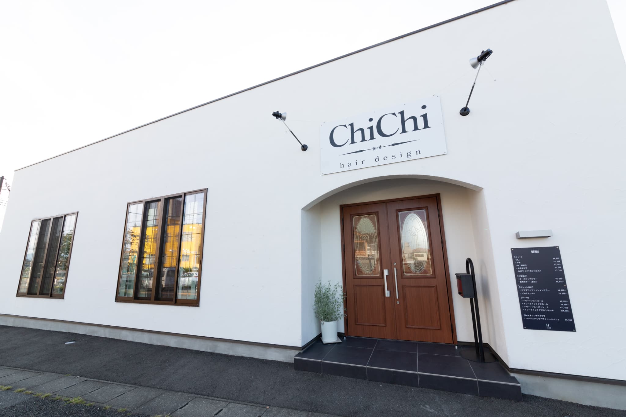 chichi hair design 竜王駅前店